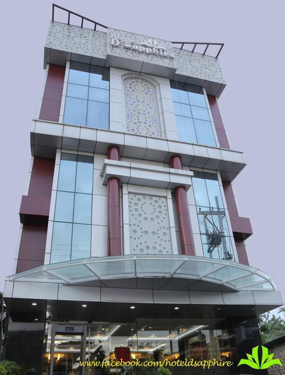 Hotel D' Sapphire กูวาฮาติ ภายนอก รูปภาพ